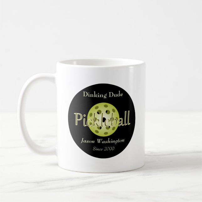 Der Dinking Dude Guy Pickleball Ball Kaffeetasse (Links)