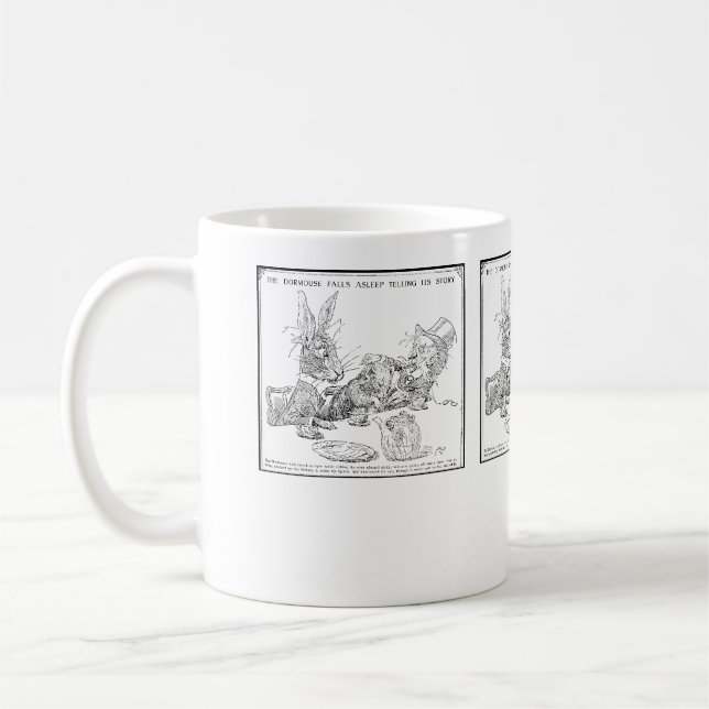 Der Dormouse fällt schlafende Tasse (Links)