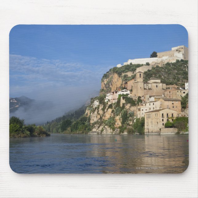 Der Ebro (Ria Ebre); Templar Schloss;  früh Mousepad (Vorne)