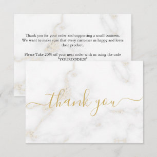 Der Effekt von weißem und goldfarbenem Marmor, vie Begleitkarte