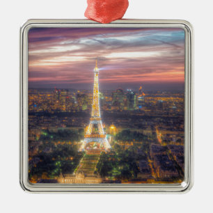Der Eiffelturm nachts, Paris Frankreich Ornament Aus Metall