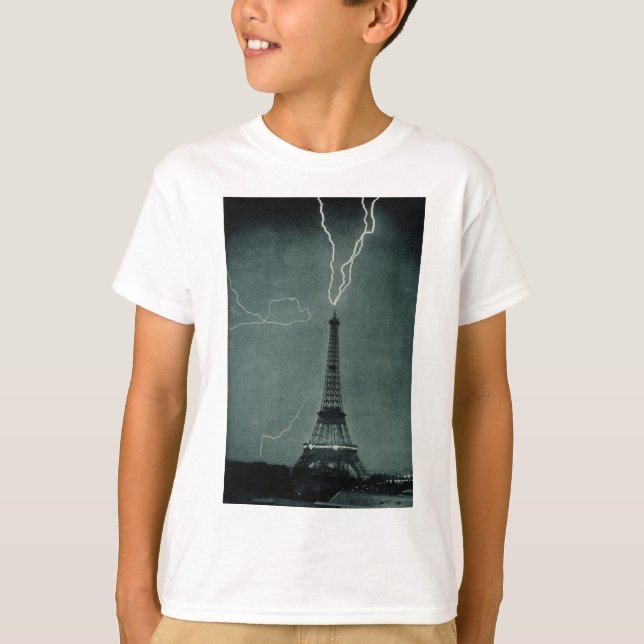 Der Eiffelturm wurde vom Blitz angefahren T-Shirt (Vorderseite)