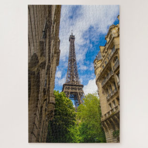 Der Eiffelturm zwischen den Gebäude, Paris, Frankr Puzzle