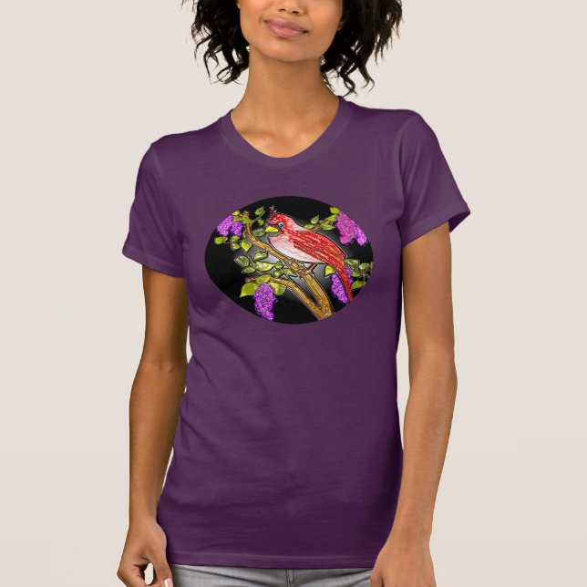 Der erste Kardinal im Lilac-Baum T-Shirt (Vorderseite)