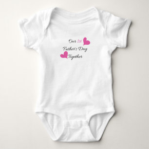 Der erste Tag des Vaters zusammen - Rosa Baby Strampler