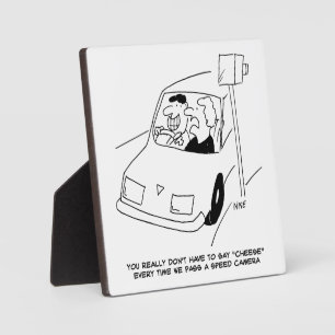 Der Fahrer sagt, Käse überwinde Geschwindigkeits-K Fotoplatte