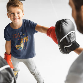 Der Fall ist in Luft mit schwindendem Raccoon T-Shirt