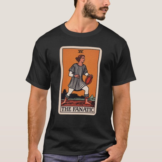 Der Fanatic Fantasy Football Tarot Card Football T-Shirt (Vorderseite)