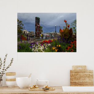 Der farbenfrohe Victoria Harbour Poster