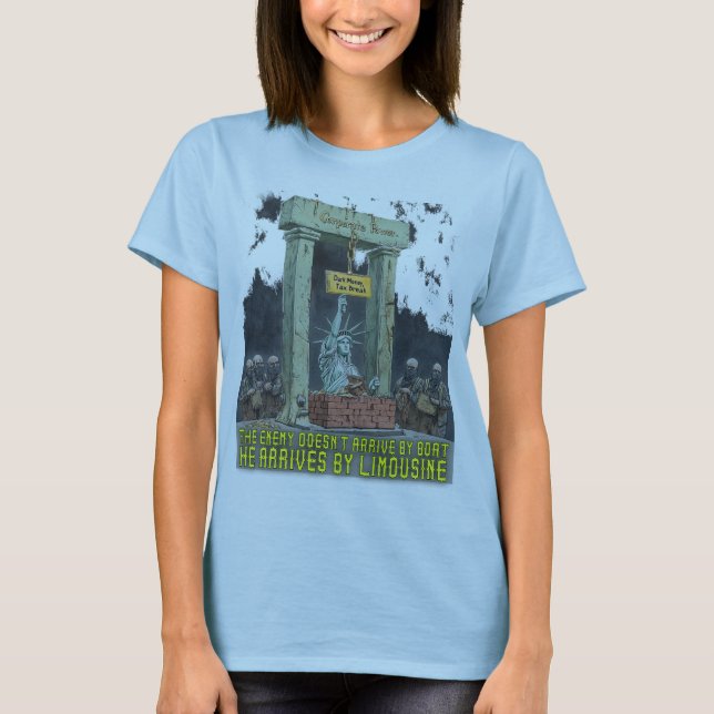 Der Feind kommt nicht mit dem Boot an T-Shirt (Vorderseite)