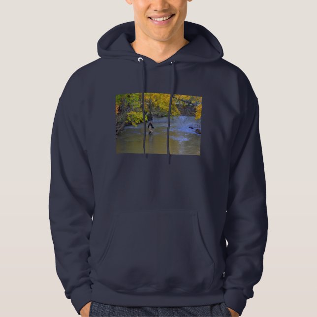 Der Fliegen-Fischer Hoodie (Vorderseite)