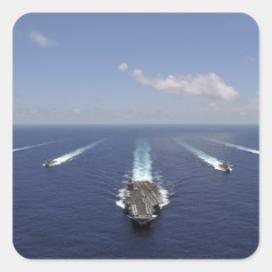Der Flugzeugträger USS Abraham Lincoln Quadratischer Aufkleber