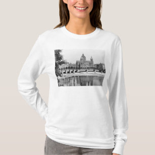 Der Fluss Isar in München, c.1910 T-Shirt