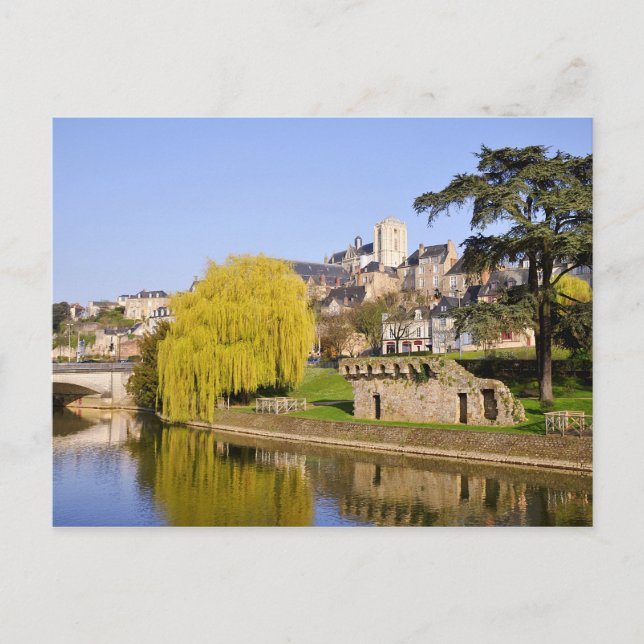Der Fluss Sarthe bei Le Mans in Frankreich Postkarte (Vorderseite)