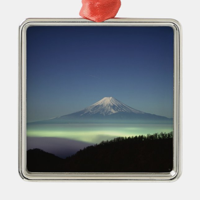Der Fujisan Ornament Aus Metall (Vorne)