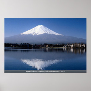 Der Fujisan und Reflexion im See Kawaguchi, Japan Poster