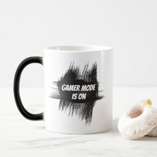 Der Gamer-Modus ist auf Schwarz und Weiß-Tasse Verwandlungstasse