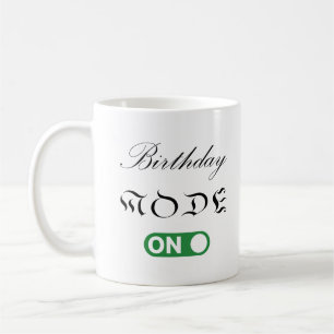 Der Geburtstag ist eingeschaltet Kaffeetasse