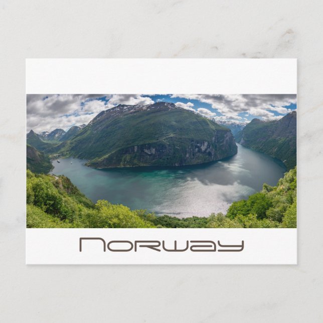 Der Geirangerfjord in der panoramafarbenen, weißen Postkarte (Vorderseite)