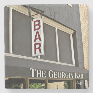 Der georgische Bar Athens Georgien Marmorschland U Steinuntersetzer