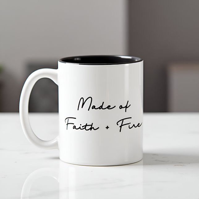 Der Glaube und das Feuer inspirierende Zitat Zweifarbige Tasse (Von Creator hochgeladen)