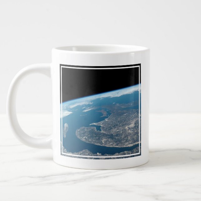 Der Golf von St. Lawrence und Kanada. Jumbo-Tasse (Links)