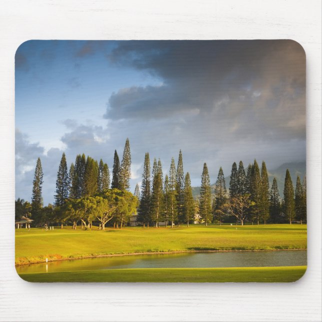 Der Golfplatz von Makai in Princeville Mousepad (Vorne)