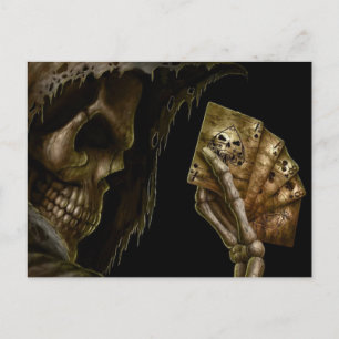 Der grimmige Sensenmann spielt Karten mit der Hand