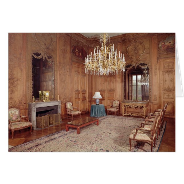 Der große Aufenthaltsraum mit Holzarbeit (Vorderseite (Horizontal))