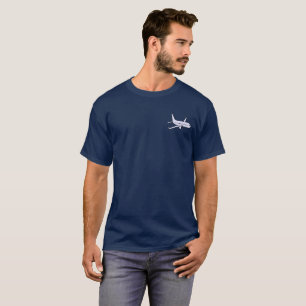 Der grundlegende dunkle T - Shirt der