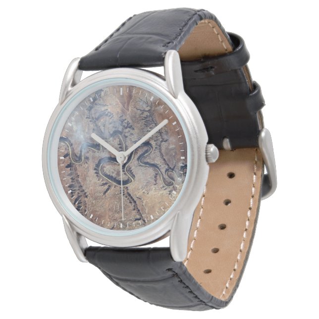 Der grüne Fluss mit seinen Nebenschluchten in Utah Armbanduhr (Schrägansicht)