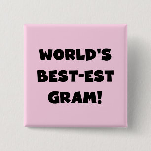 Der Gut-est-Gramm-Schwarz-Text-T-Shirts und Button