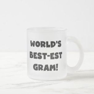 Der Gut-est-Gramm-Schwarz-Text-T-Shirts und Mattglastasse