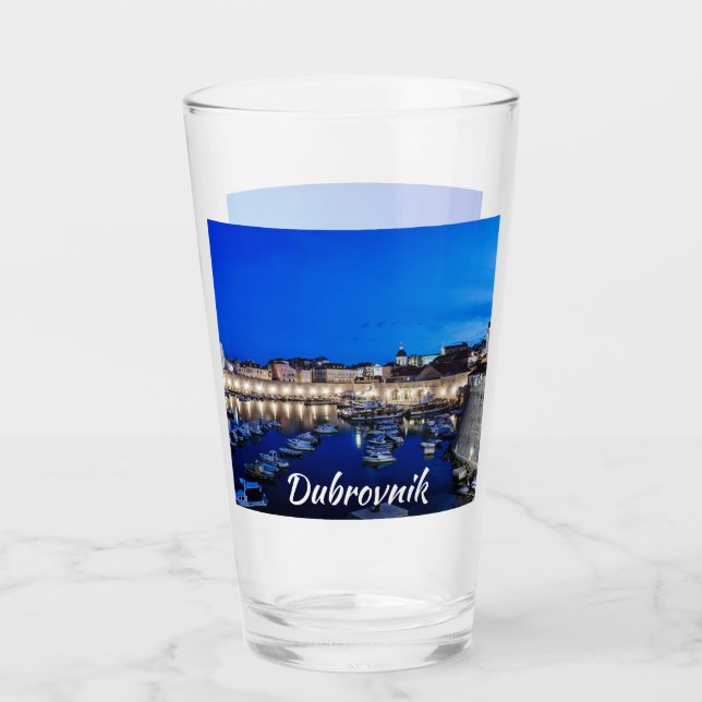 Der Hafen von Dubrovnik und die nachts beleuchtete Glas (Vorderseite)