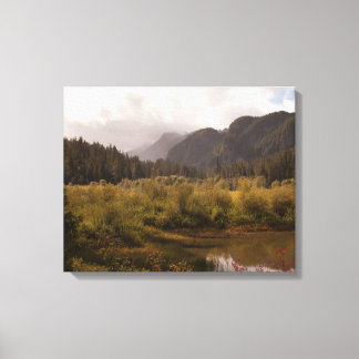 Der Herbst in der Berglandschaft Leinwanddruck
