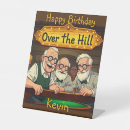 Der Hill Club Sockelschild