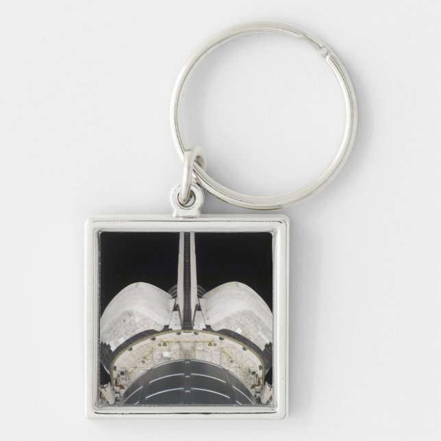 Der hintere Teil des Raumschiffs bewegt sich Schlüsselanhänger (Vorne)