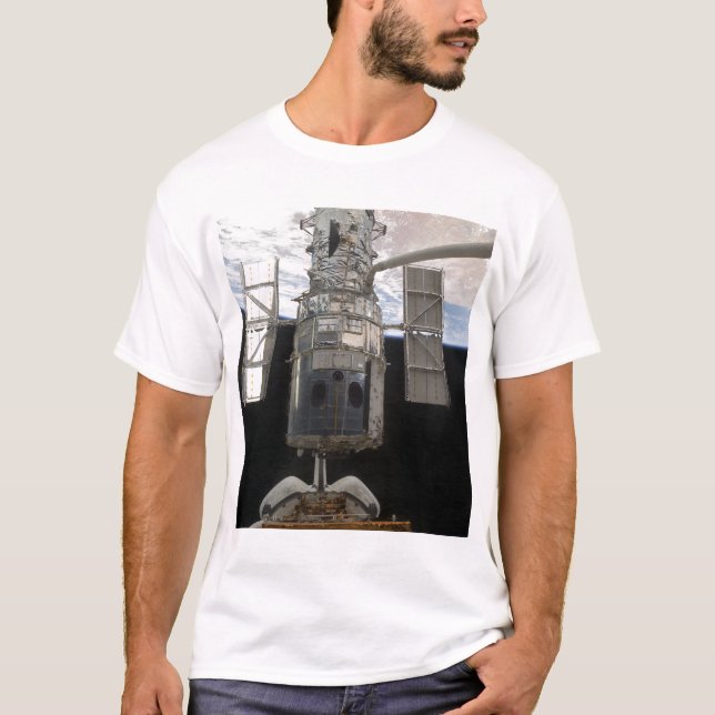 Der Hubble-Weltraumteleskop Space Shuttle Atlant T-Shirt (Vorderseite)