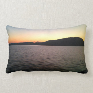 Der Hudson/modernes Streifen-Wurfskissen Lendenkissen