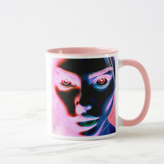 Der hypnotische Blick eines Wesens, das von anders Tasse (Rechts)