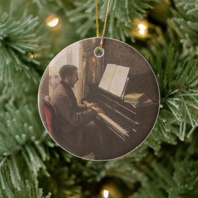 Der junge Mann spielt Klavier von Gustave Caillebo Keramikornament (Baum)