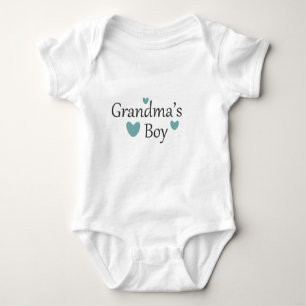 Der Jungen-Baby-T-Shirt der Großmutter Baby Strampler