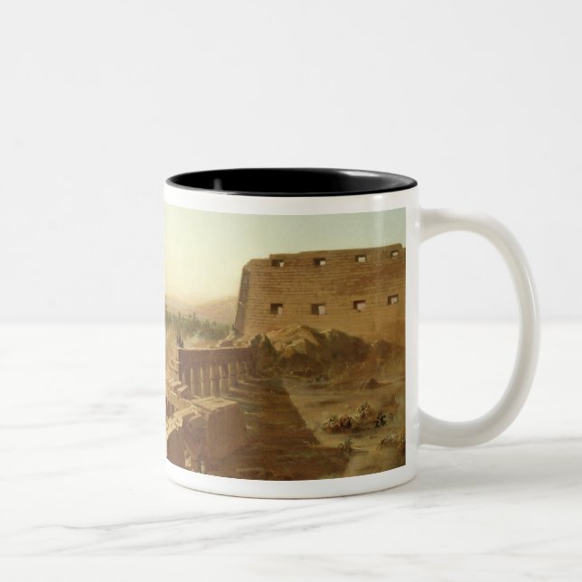 Der Kampf am Tempel von Karnak Zweifarbige Tasse (Rechts)