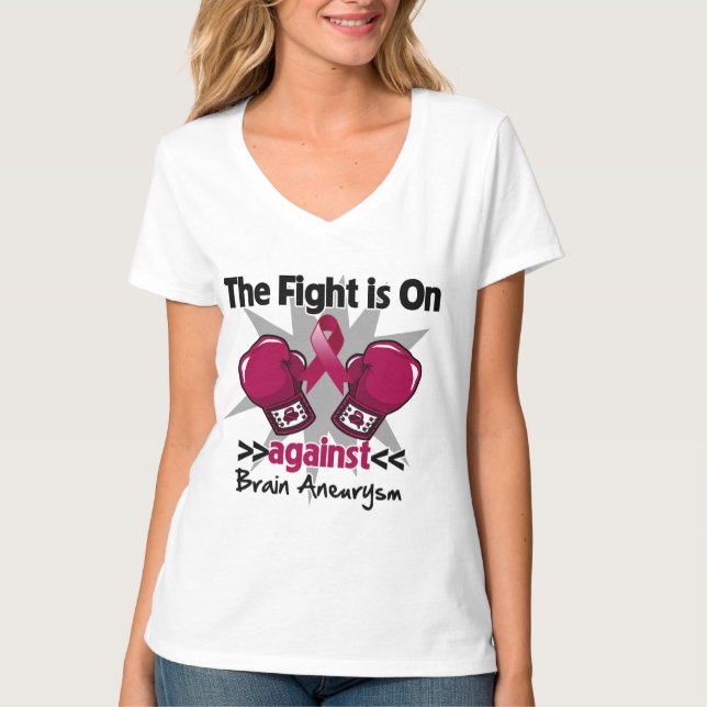 Der Kampf ist eingeschaltet gegen Gehirn-Aneurysma T-Shirt (Vorderseite)