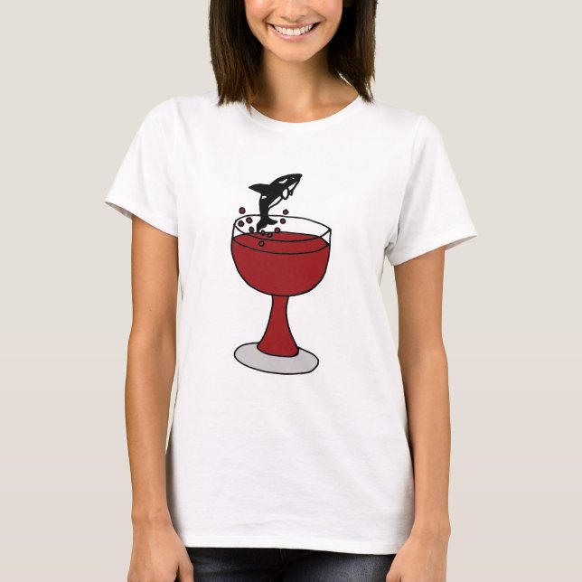Der Killerwal springend in Rotwein-Glas T-Shirt (Vorderseite)