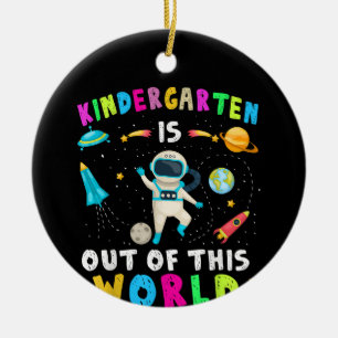 Der Kindergarten ist außergewöhnlich zurück zur Sc Keramik Ornament