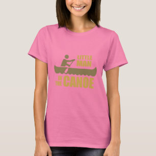 DER KLEINE MANN IM KANU T-Shirt