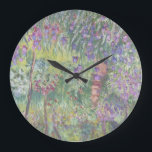 Der Künstlergarten in Giverny von Claude Monet Große Wanduhr<br><div class="desc">Der Artist's Garden in Giverny von Claude Monet Zuhause wird von dem berühmten Garten des Malers inspiriert, der als Inspirationsquelle für viele seiner Meisterwerke diente. Mit einer neutralen Palette, die ein Gefühl von Ruhe und Ruhe ausstrahlt, bringen diese Produkte die Schönheit der Natur in Ihre Zuhause. Mit ihren sanften und...</div>