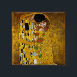 Der Kuss durch Gustav Klimt Button<br><div class="desc">Das Kuss-, Öl- und Goldblatt auf Leinwand, 1907-1908. Österreichische Galerie Belvedere, Wien, </div>