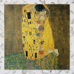 Der Kuss von Gustav Klimt, Vintager Jugendstil Puzzle<br><div class="desc">Der Kuss (Der Kuss) (1907/08) von Gustav Klimt ist wahrscheinlich sein berühmtestes Werk. Klimt begann seine Arbeit im Jahre 1907 und ist der Höhepunkt seiner so genannten Goldenen Periode. Der Kiss ist ein Vintages Viktorianisches Era-Symbolismus, das eine Liebe und Romantik mit einem romantischen Paar in verschiedenen Goldtönen, Symbolen und Mustern...</div>